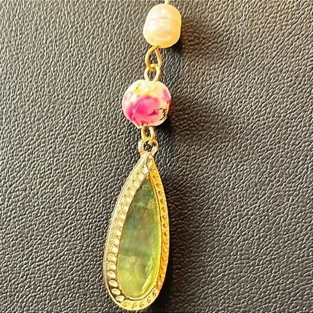 Pendant Necklace Gold Green Teardrop Floral Rose Bead Cottagecore Whimsygoth